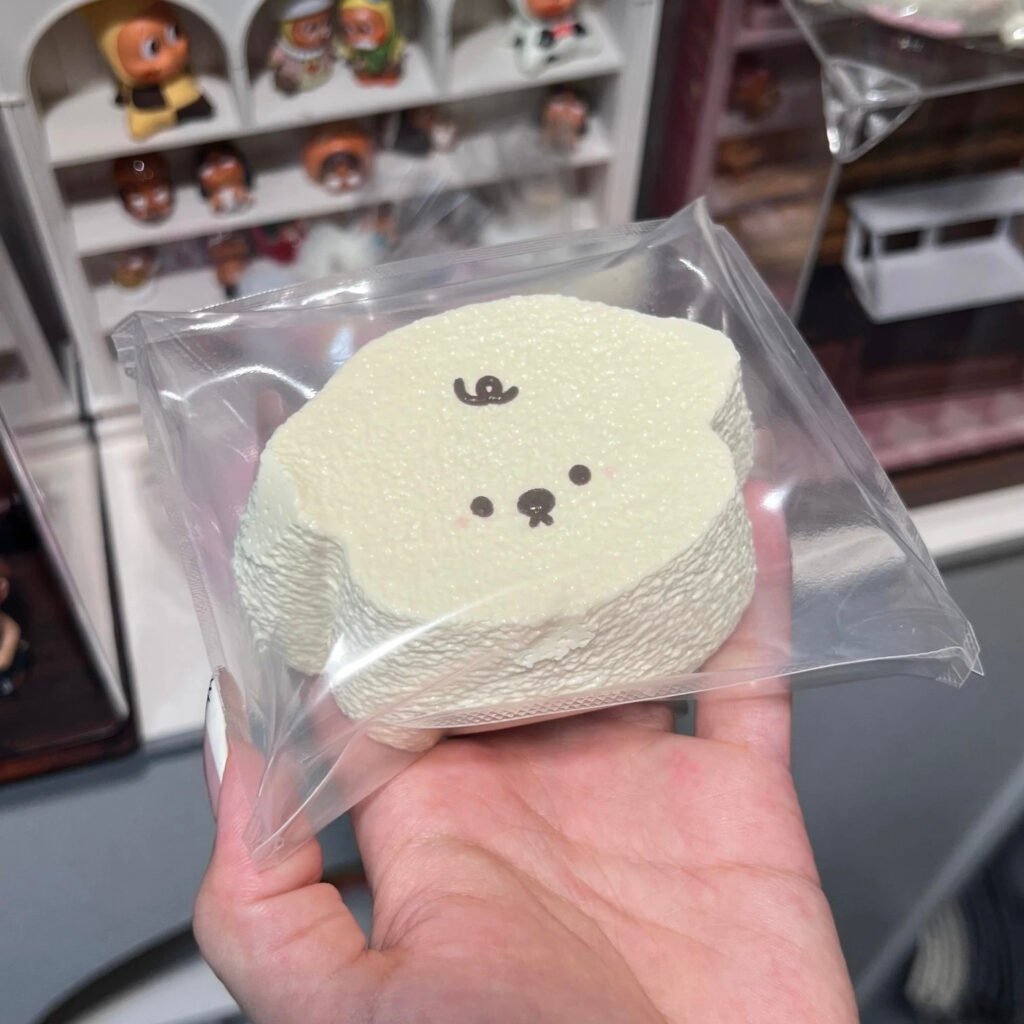 125024 Xiu Maomi Nienie Big-Head Dog Toast (Burst Water Texture Series) / 修猫咪捏捏 修狗吐司头(爆浆水感触感系列)