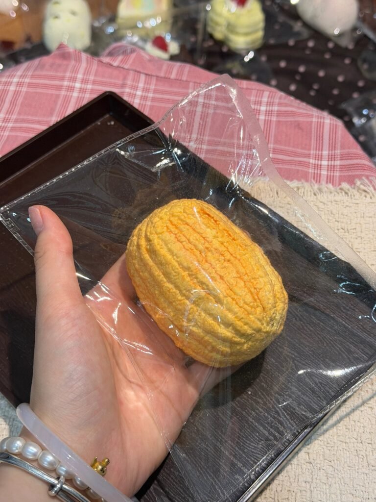 52018 Xiao Lin Jiang Flocked Puff Bar (Cotton Cream Texture Series) / 小琳酱捏捏 フロッキー加工のシュークリームバー (コットンクリーム触感シリーズ)