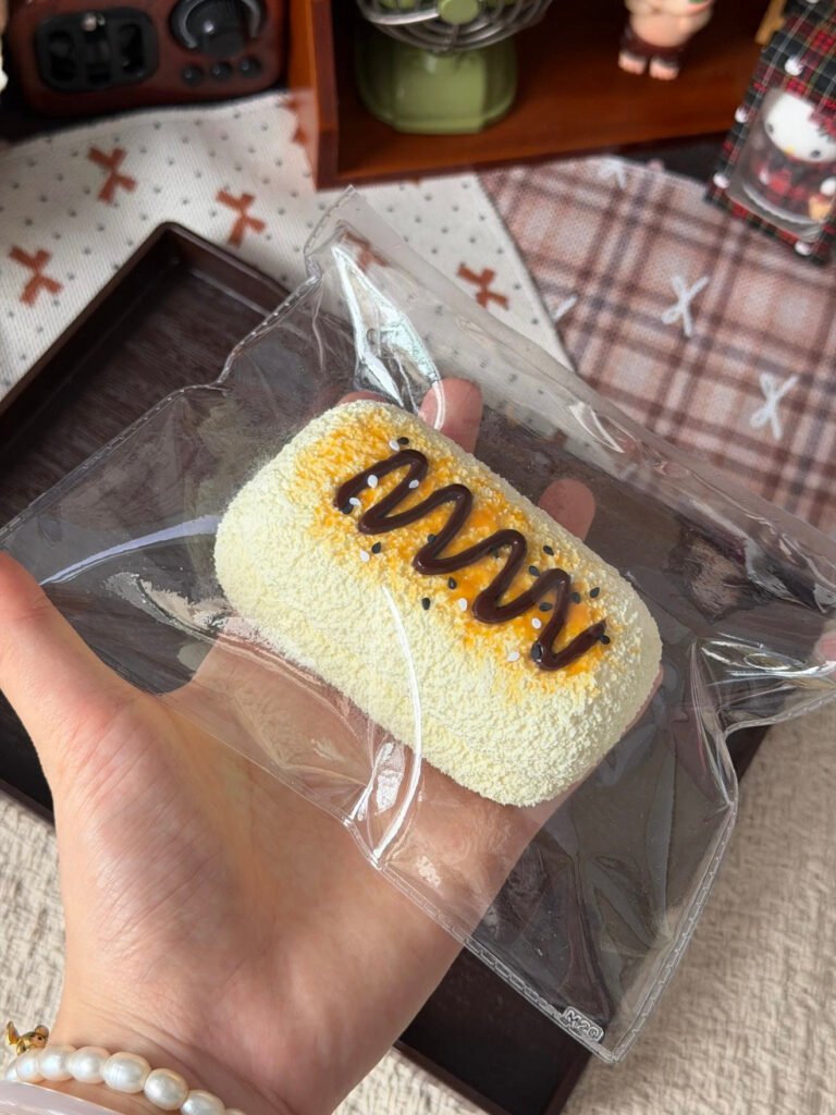 52052 Xiao Lin Jiang Double-Layer Malai Bar (Glutinous Cream Texture Series) / 小琳酱捏捏 双层麻赖棒（糯奶油触感系列）