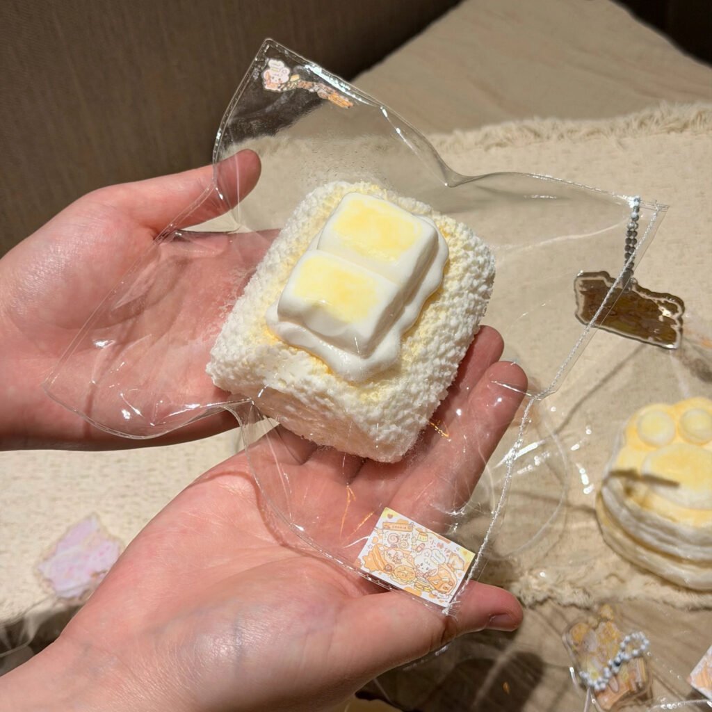 178082 Xiao Shui Yi Marshmallow Mille Crepe Roll (Cream Soft Clay Texture Series) / 小睡伊 棉花糖千层卷（奶油软泥触感系列）