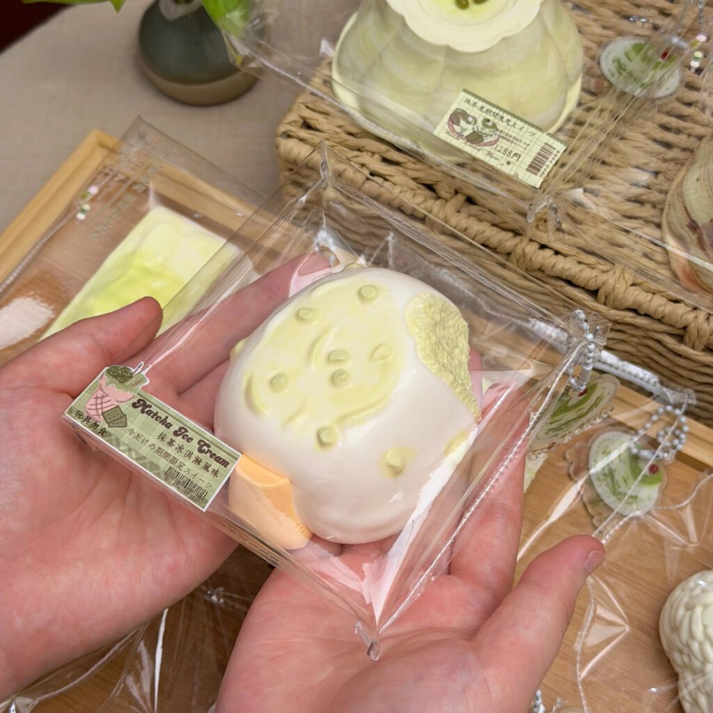 178100 Xiao Shui Yi Matcha Ice Pop (Bursting Water Cream Clay Texture Series) / 小睡伊 抹茶冰棒（爆浆水奶油触感系列）