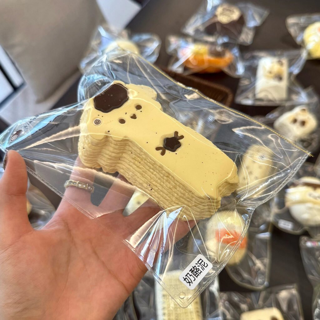 64050 Xiao Xun BB Cocoa Sheep Bar (Cheese Clay Texture Series) / 小桪bb 可可羊条（奶酪泥触感系列）