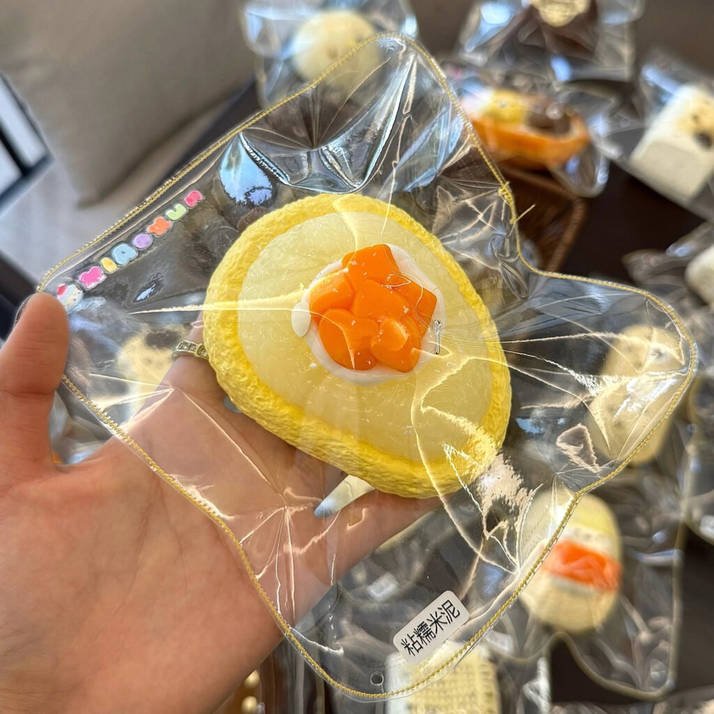 64054 Xiao Xun BB Mango Sticky Rice (Sticky Glutinous Rice Clay Texture Series) / 小桪bb 芒果糯米饭（粘糯米泥触感系列）