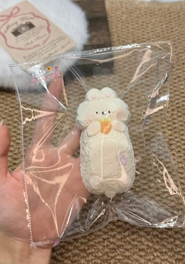 318014 Xiaoyun Diary Fluffy Bunny / 小云日记（捏捏版） 绵绵兔
