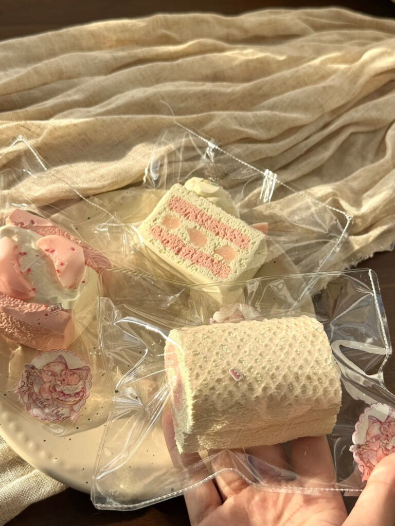349008 Yaoyaoling Peach Juice Cake Roll (Custom Cream Clay Texture Series) / 夭夭灵 桃汁蛋糕卷（特调奶油泥触感系列）