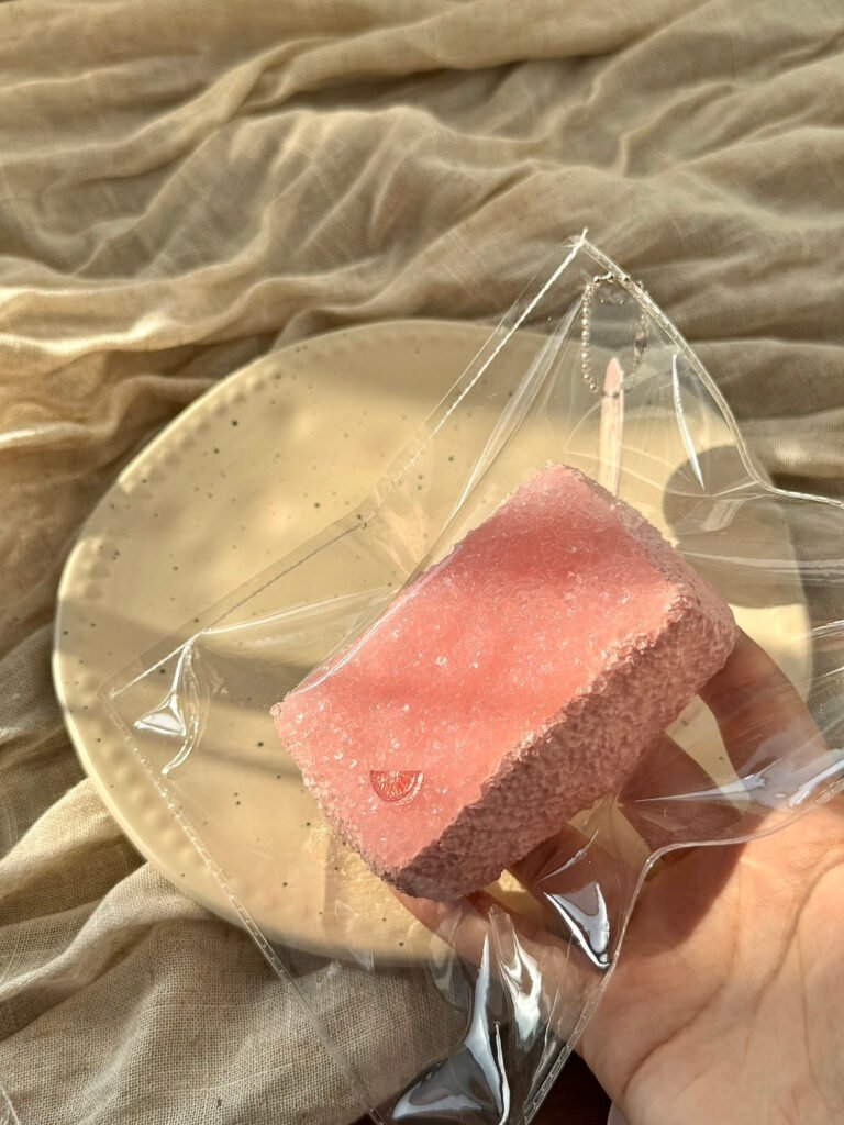 349017 Yaoyaoling Peach Pomelo Ice Milk Cake (Glutinous Cream Texture Series) / 夭夭灵 桃桃柚冰奶糕（糯奶油触感系列）