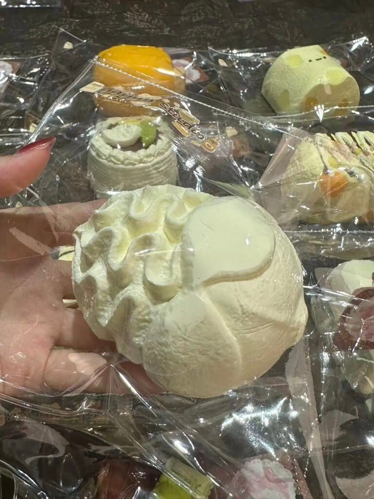 346001 Yayun Squishy Island Cream Banana (Pure Clay Texture Series) / 雅云萌捏岛 奶油香蕉（纯泥触感系列）