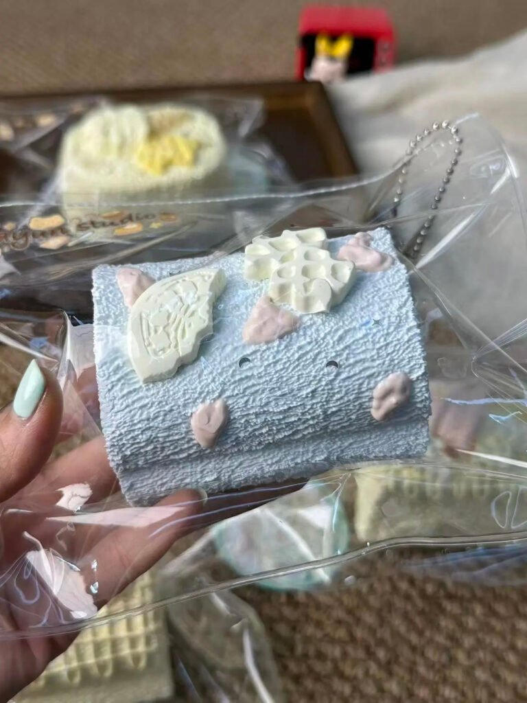 346034 Yayun Squishy Island Milky Blue Marshmallow (Dry Milk Clay Texture Series) / 雅云萌捏岛 奶蓝棉花糖(干乳泥触感系列)