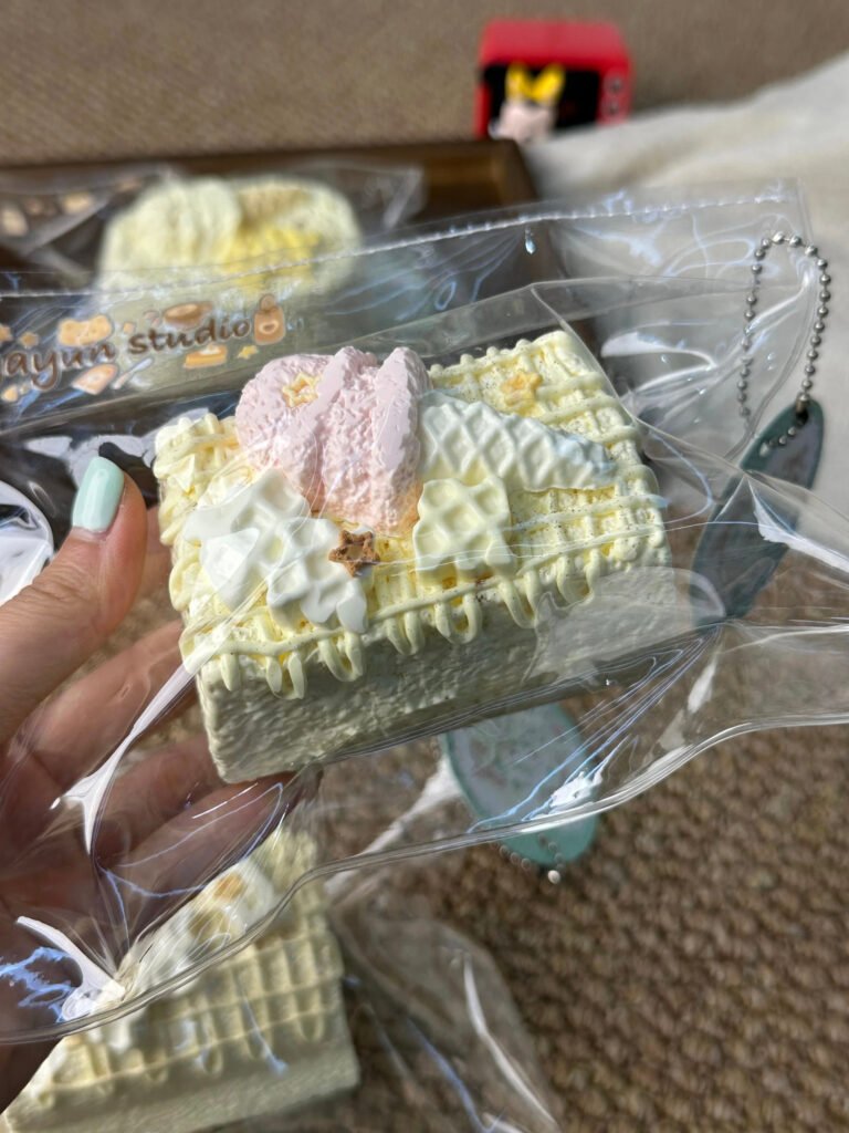 346048 Yayun Squishy Island Waffle Toast (Dry Clay Texture Series) / 雅云萌捏岛 华夫饼吐司(干噎泥触感系列)