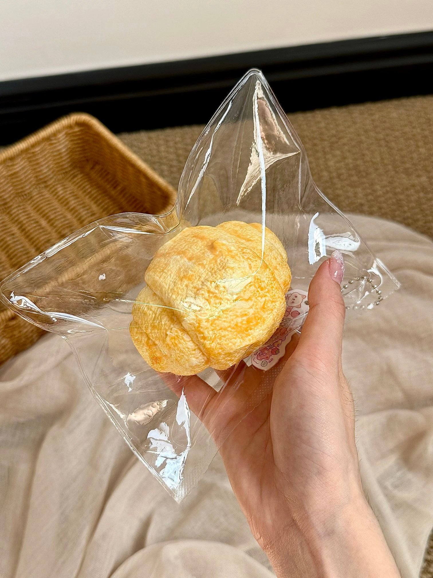 212086 Yike Fishball Squishy Marbled Croissant (Cream Clay Texture Series) / 一颗鱼丸的捏捏 麻赖胖可颂(奶油泥触感系列)