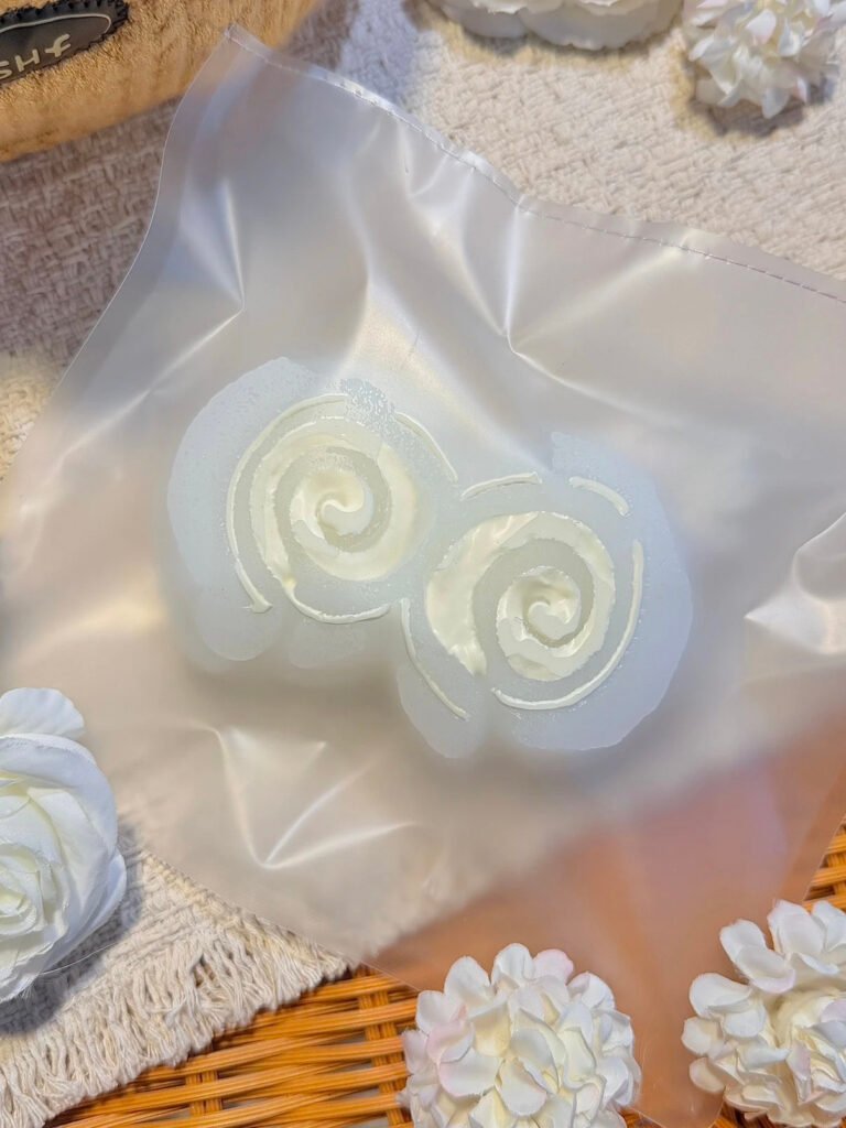 143 YTW Coconut Swirl (Glutinous Cream Texture Series) / YTW 椰子旋风（糯奶油触感系列）