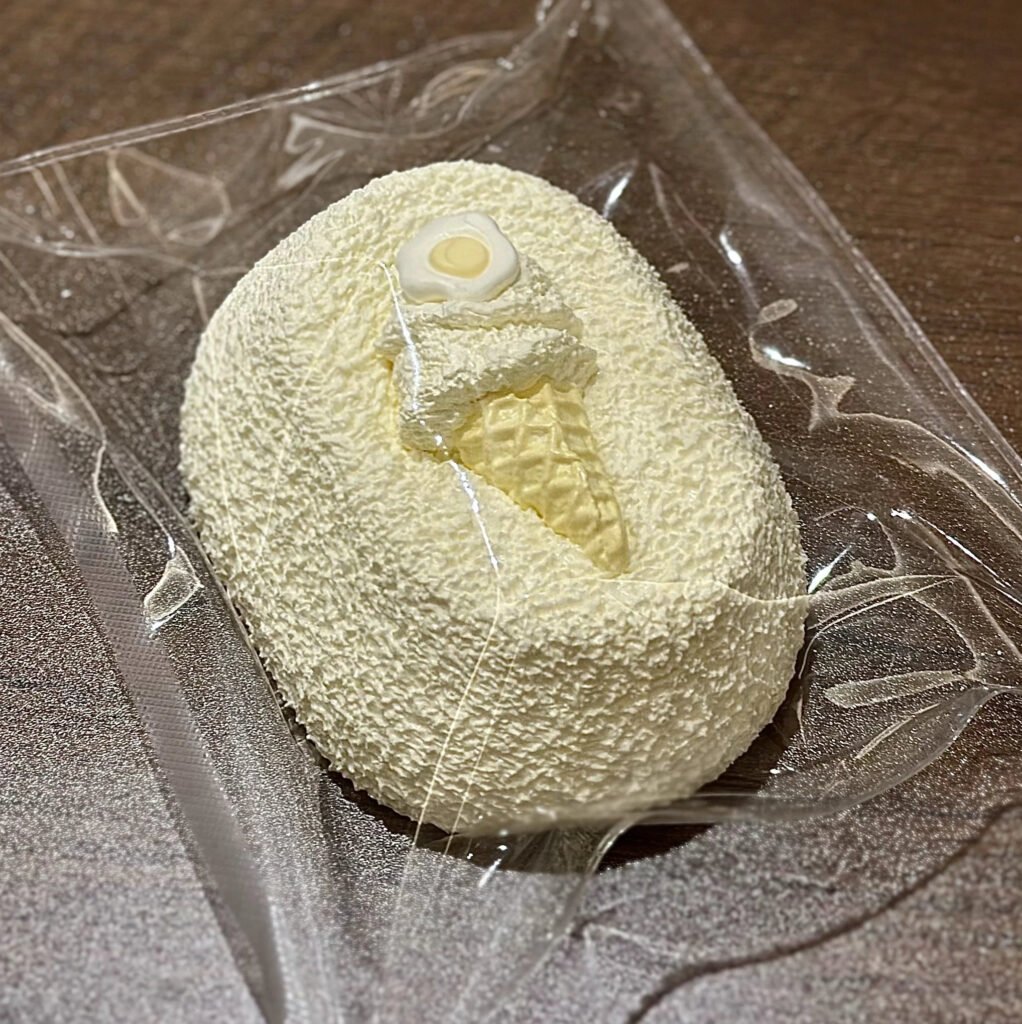 365011 Yuu Convenience Store Wafer Cone Giant Senbei (Wet Soft Cream Clay Texture Series) / Yuu便利店 蛋卷大仙贝（湿软奶油泥触感系列）