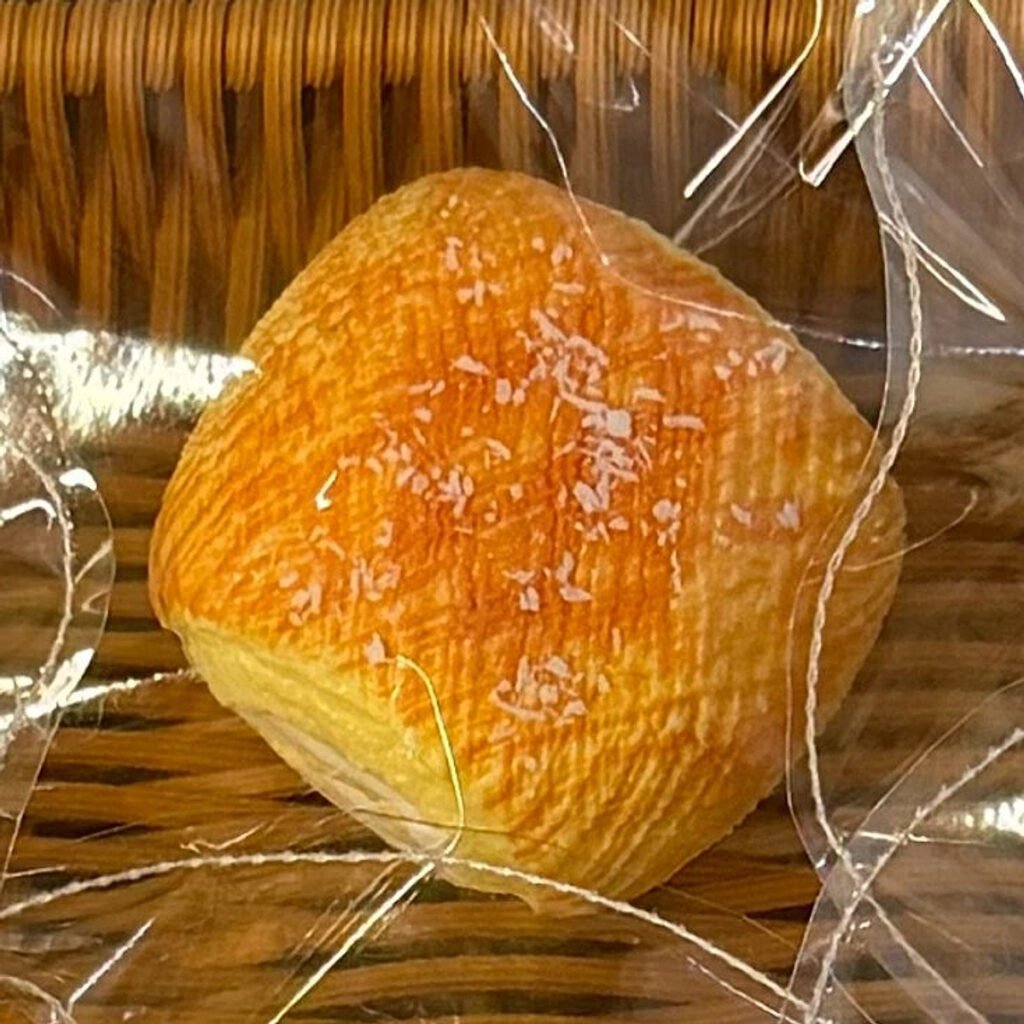 403001 Yuxixi Shredded Coconut Bun (Dry Cheese Clay Texture Series) / 鱼嘻嘻xixi 千丝椰蓉包(干奶酪泥触感系列)