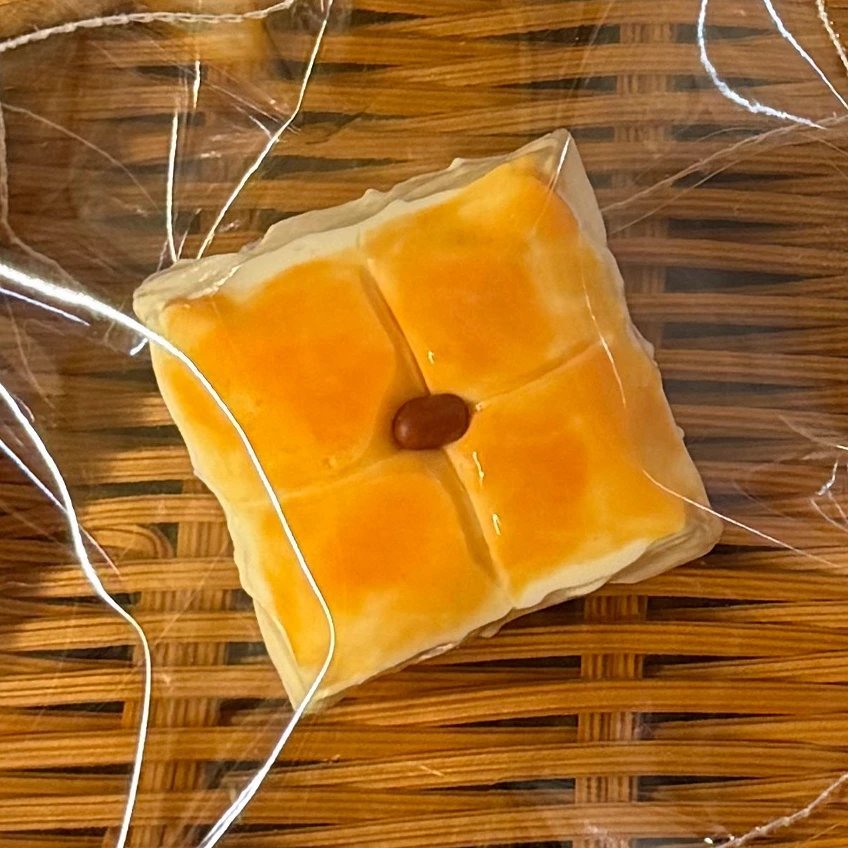 403009 Yuxixi Red Bean Cream Square (Dry Cheese Clay Texture Series) / 鱼嘻嘻xixi 红豆奶油小方(干奶酪泥触感系列)