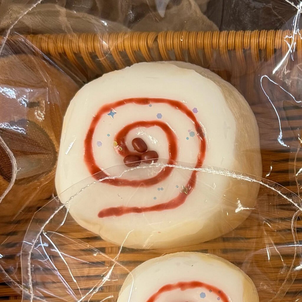 403037 Yuxixi Soy Flour Roll (Whipped Cream Texture Series) / 鱼嘻嘻xixi 豆面卷(绵奶油触感系列)