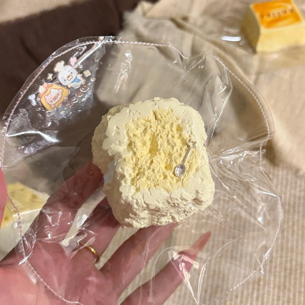 406002 One Bite Fish Ball Soy Milk Mini Toast / 1口鱼圆 豆乳小吐司