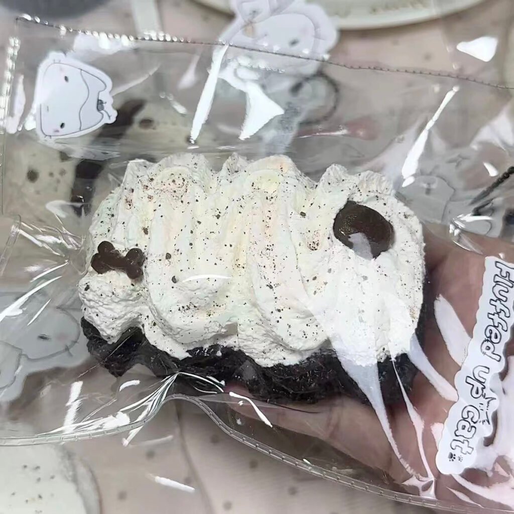 350002 Zhaomao Studio Berry Chocolate Cream Roll (New Texture Series) / 炸毛studio 莓巧奶油卷(新手感系列)