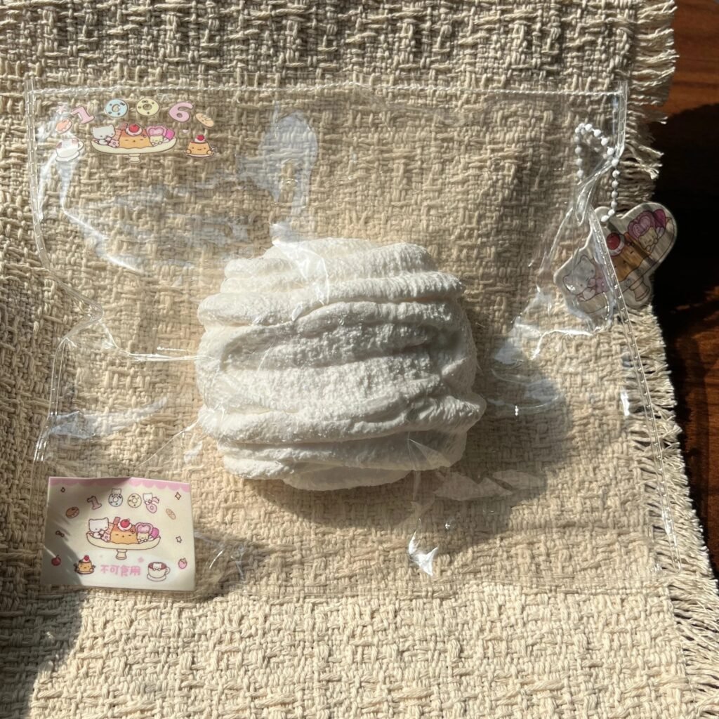 492005 1006 Snow Milk Flower Roll (Soft Cheese Clay Texture Series) / 1006的捏捏 雪乳花卷（软干酪触感系列）