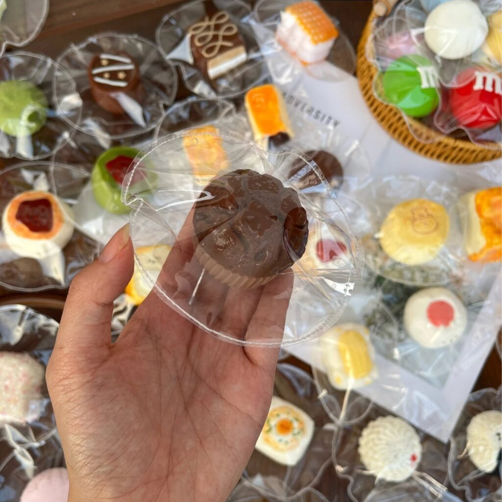 179026 1P Tomato Chocolate Muffin / 1盆番茄蛋炒饭 巧克力马芬