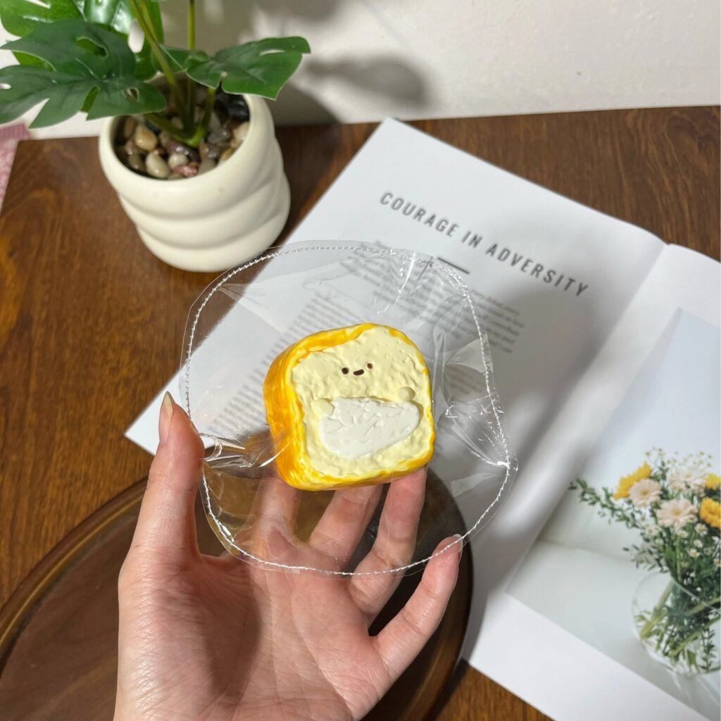 179034 1P Tomato Cream-Frosted Mini Bread / 1盆番茄蛋炒饭 抹面奶油小面包