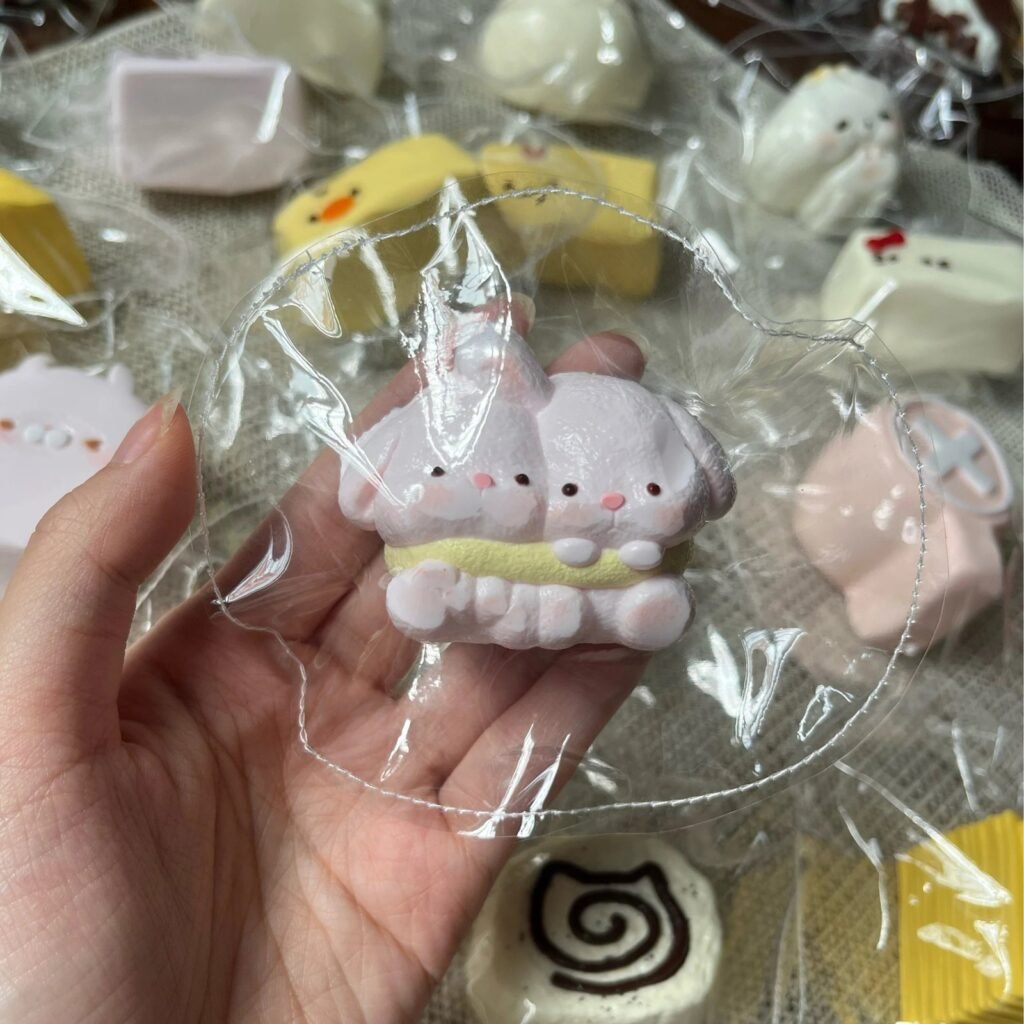 179050 1P Tomato Bunny Best Friend / 1盆番茄蛋炒饭 小兔好朋友