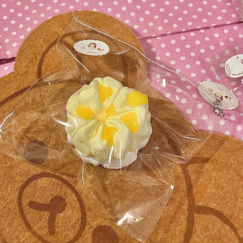 276013 77 Chucky Nienie Jam Scrunchie (Oven Light Cream Texture Series) / 77chucky捏捏 果酱发圈（烤箱轻乳膏触感系列）