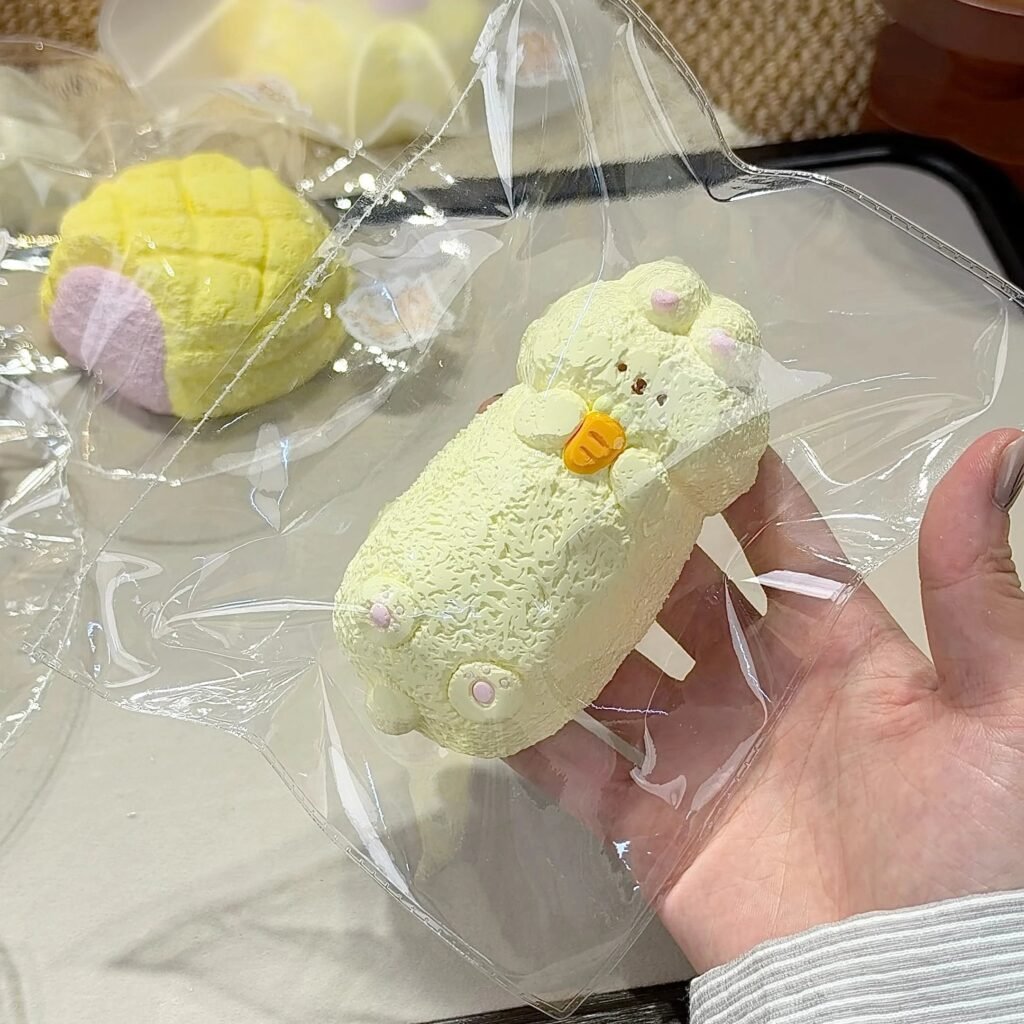 287026 Aichi Rourou Nie Bunny Bar (Baked Rich Cream 2.0 Texture Series) / 爱吃肉肉捏 小兔条（烤箱浓奶油2.0触感系列）