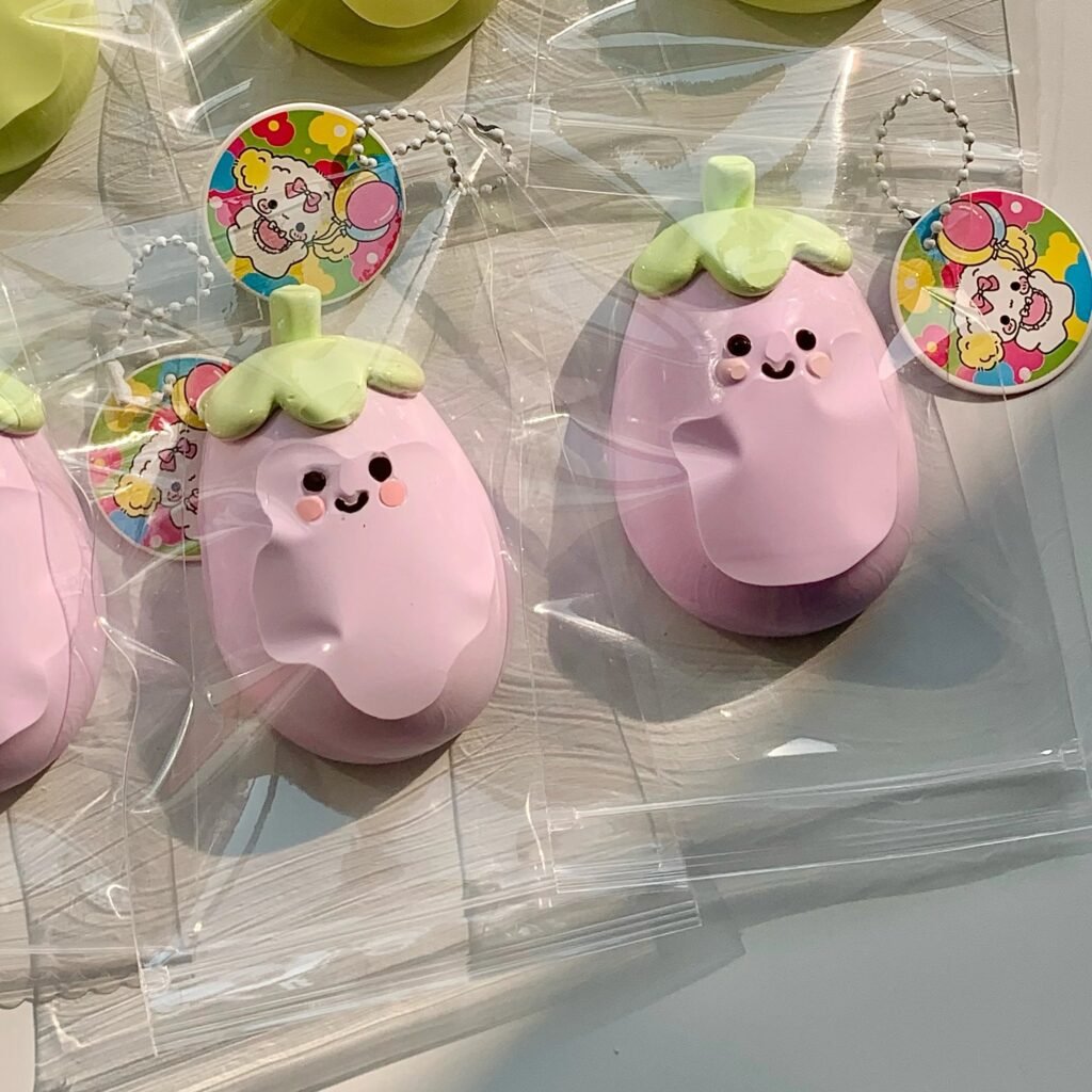 187048 Balloon No Dog Purple Eggplant (Cream Clay Texture Series) / 气球没有狗 紫茄子（奶油泥触感系列）