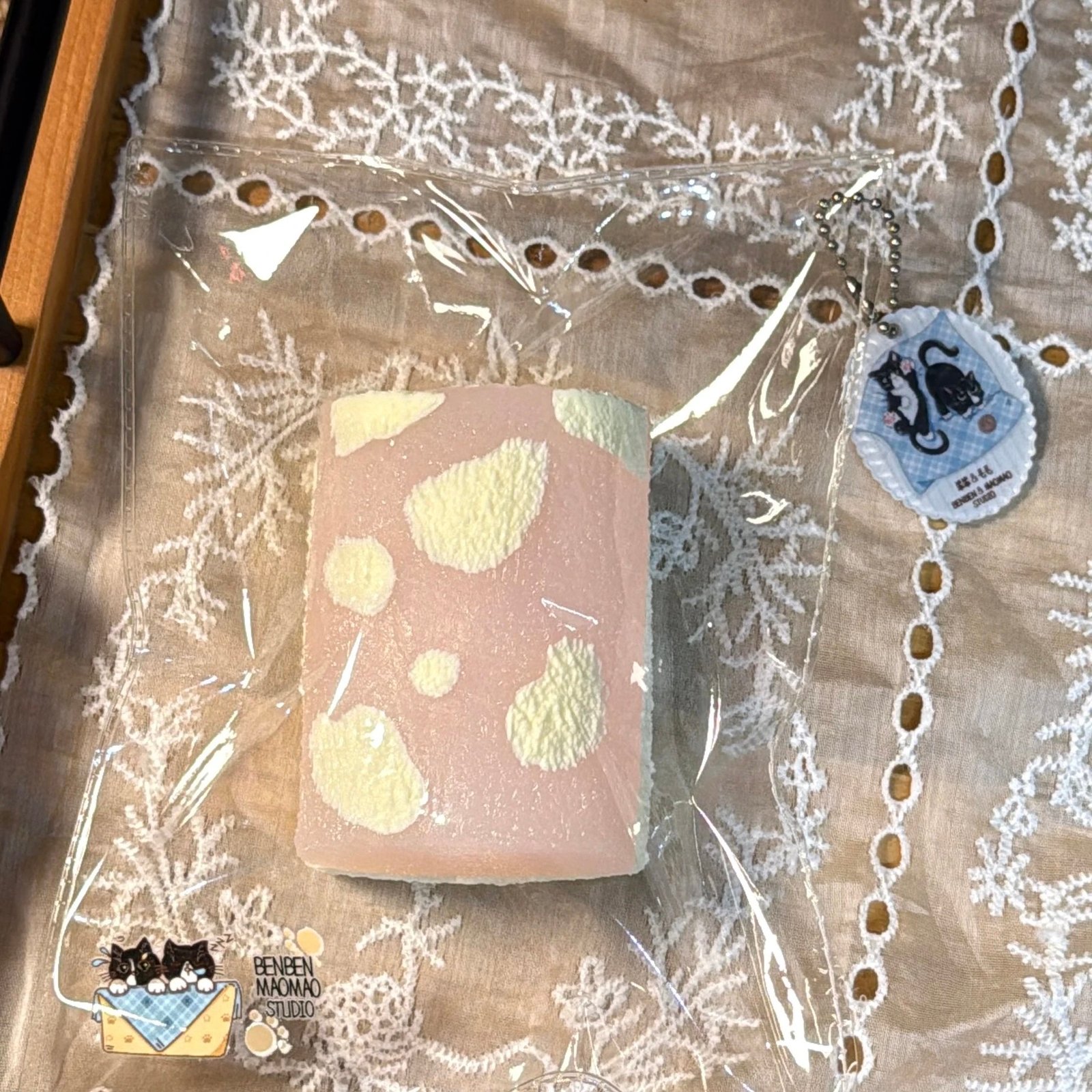 485006 Benben and Maomao Strawberry Cow (Soft Rice Cake Texture Series) / 笨笨&毛毛 草莓牛牛(软年糕触感系列)