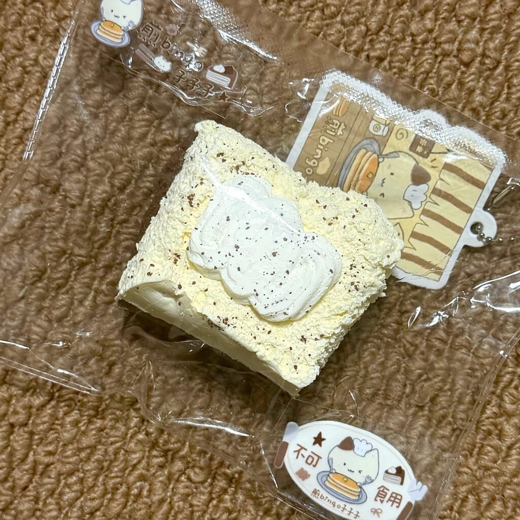 236030 Jian Bingo Zizizi Squishy Black Forest Cream Toast - Regular Sale (Airy Cake Clay Texture Series) / 煎bingo子子子 三档满赠正价黑森林奶油吐司（空气蛋糕泥触感系列）