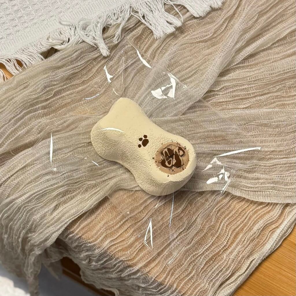 270021 Burning Ice Cream Kitten Spoon (Dry Cream Clay Texture Series) / 着火的冰淇淋 小猫勺子（干奶油触感系列）