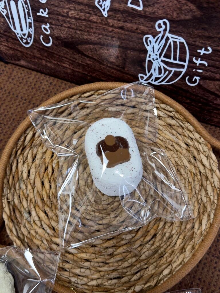 371024 Big Yundan Latte Cake (Milk Paste Clay Texture Series) / big晕蛋 拿铁蛋糕（乳膏触感系列）