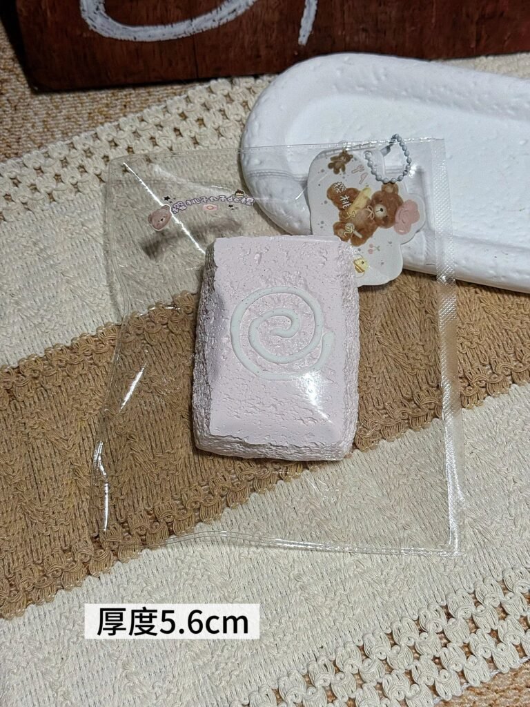 74044 Cherry Maruko Squishy Thick Short Toast (Oven-Baked Moldable Clay Texture Series) / 樱桃子丸子的捏捏 加厚款短吐司（烤箱版可塑泥触感系列）