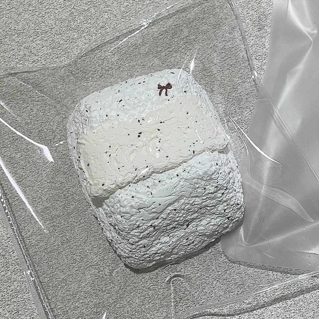 182076 Cotton Candy Nian Mini Bread - Cream (Light Cream Texture Series) / 棉花糖捏 小面包·奶油(轻奶油触感系列)