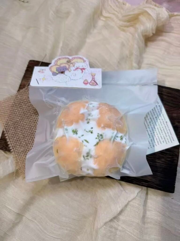 521009 Cuishubing Squishy French Bread / 脆薯饼的捏捏 法式面包