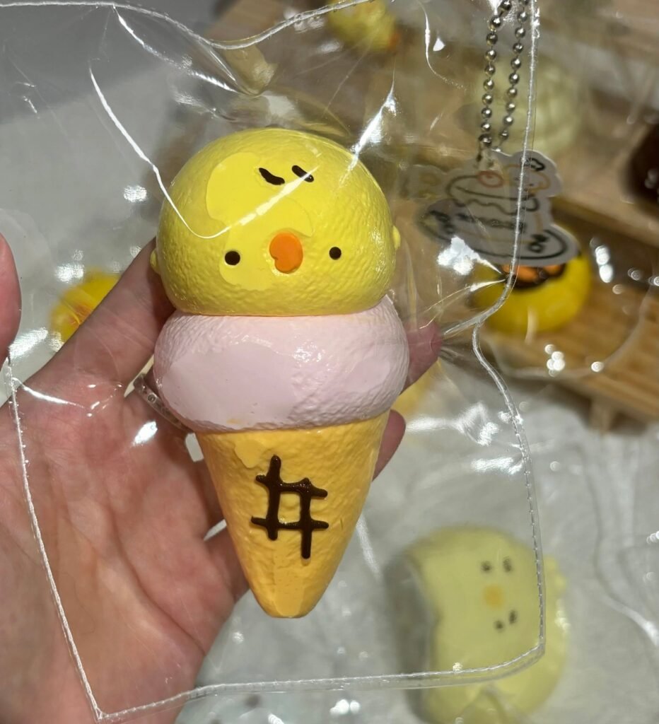 536007 Dachuan Squishy Chick Ice Cream Cone (Soft Dry Cheese Texture Series) / 大川de捏 小鸡甜筒（软干酪触感系列）