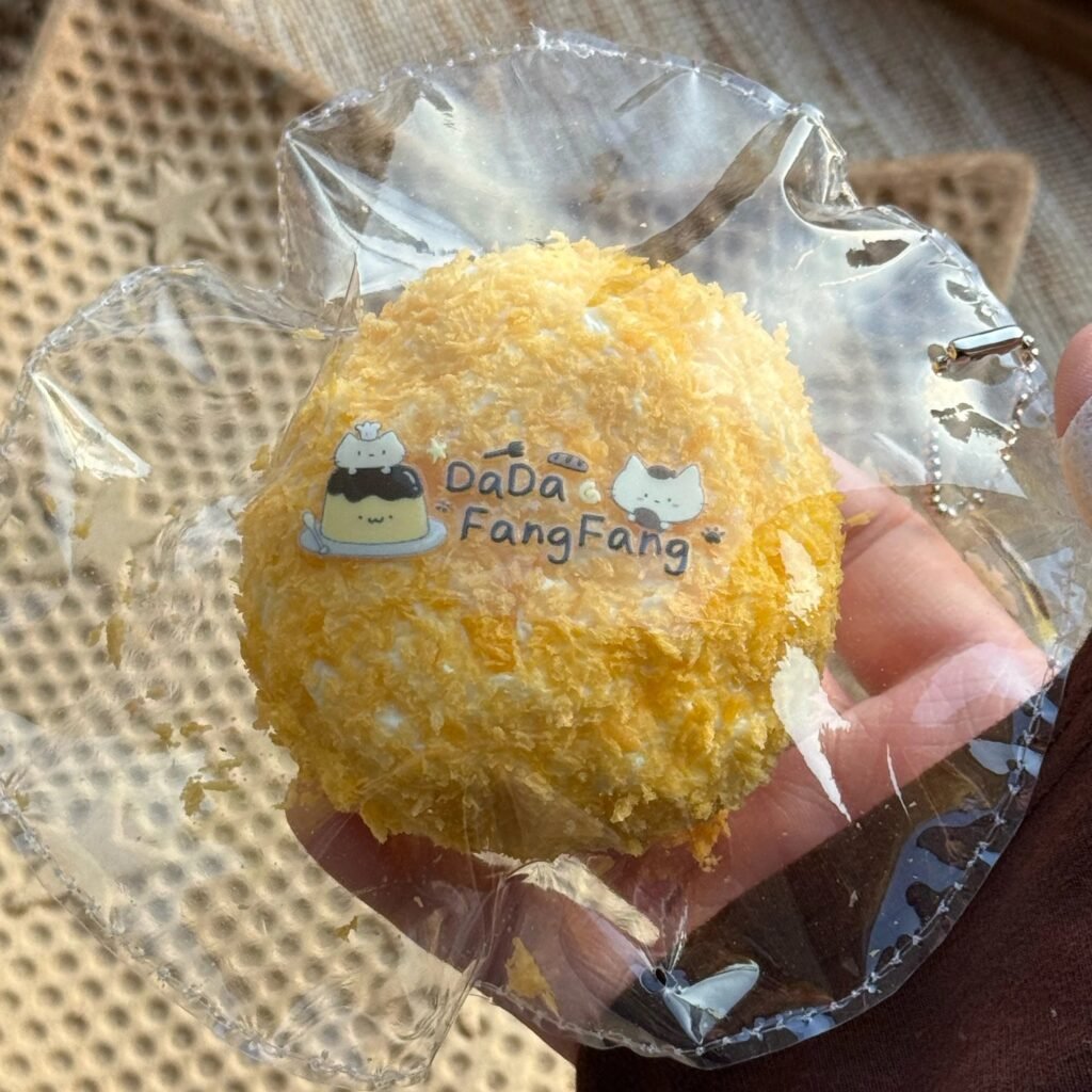 361028 Da Da Fang Fang Fried Mini Bread (Cheese Clay Texture Series) / 大大方方 油炸小面包（芝士泥触感系列）