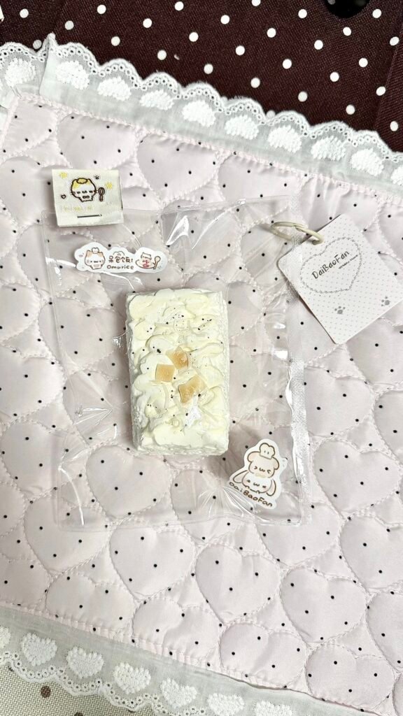 481001 Daibaofan Coconut Sachima (Oven-Baked Rich Cream Texture Series) / 呆包饭 椰椰沙琪玛(烤箱版醇奶油触感系列)