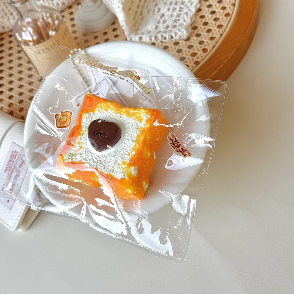 455025 Ding Jingle Bells Chocolate Cream Square Toast (Rich Clay Texture Series) / 叮叮当 巧巧奶油方吐司（醇泥触感系列）