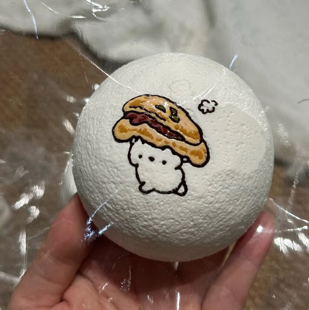 547021 DingDing Squishy Sweet Pancake Bear (Cream Paste Clay Texture Series) / DingDing捏捏 甜煎饼小熊(乳膏泥触感系列)