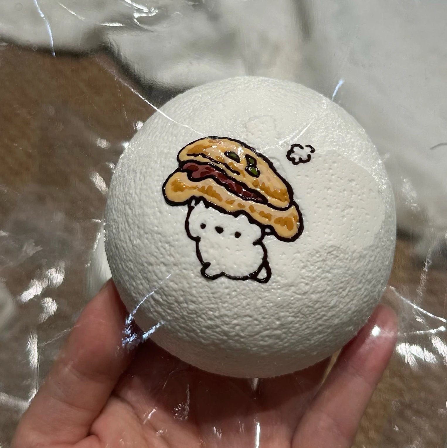 547021 DingDing Squishy Sweet Pancake Bear (Cream Paste Clay Texture Series) / DingDing捏捏 甜煎饼小熊(乳膏泥触感系列)