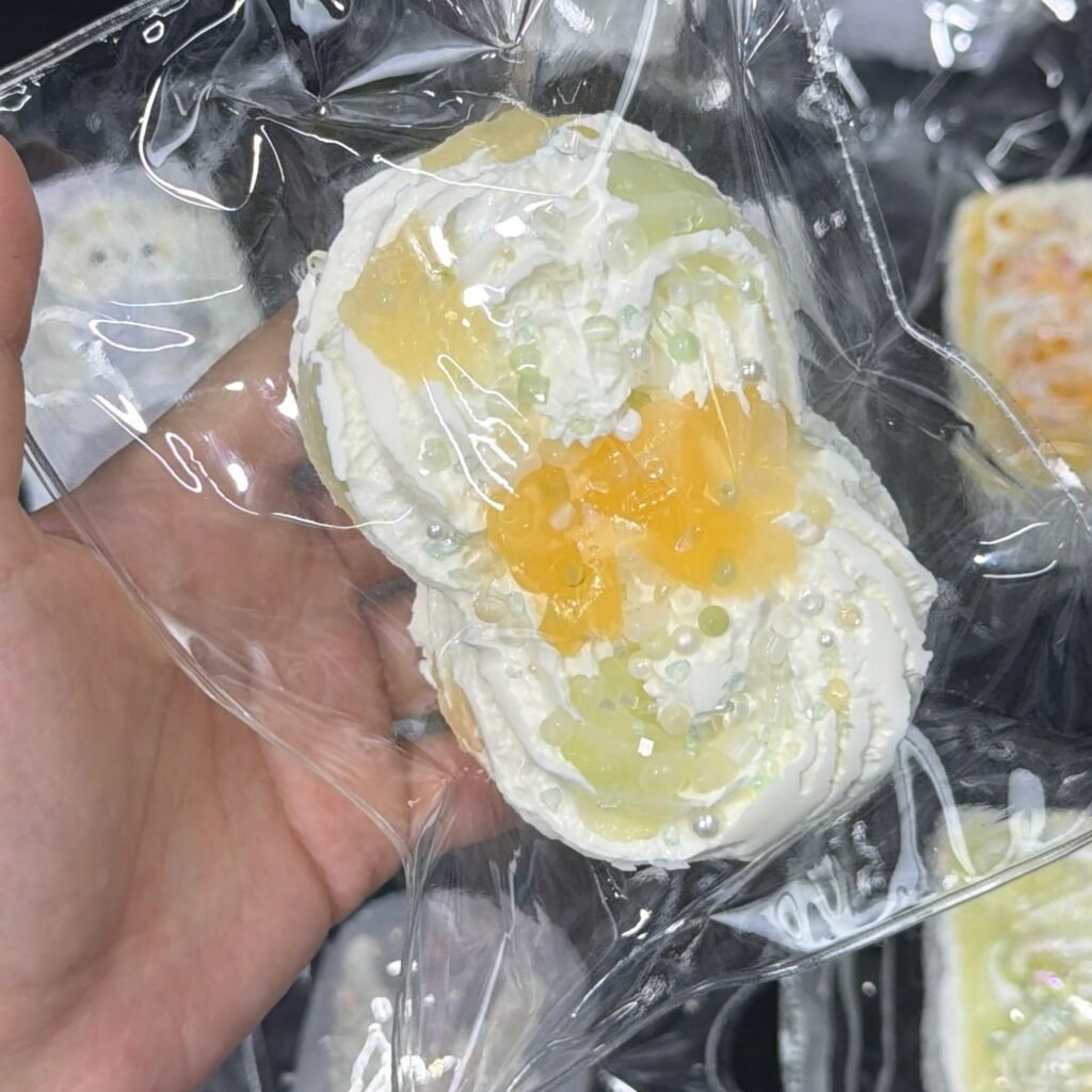 149087 DuozaiNN Pineapple Green Grape (Soft Sticky Clay Texture Series) / 多仔捏捏 菠萝青提(黏糊泥(软)触感系列)