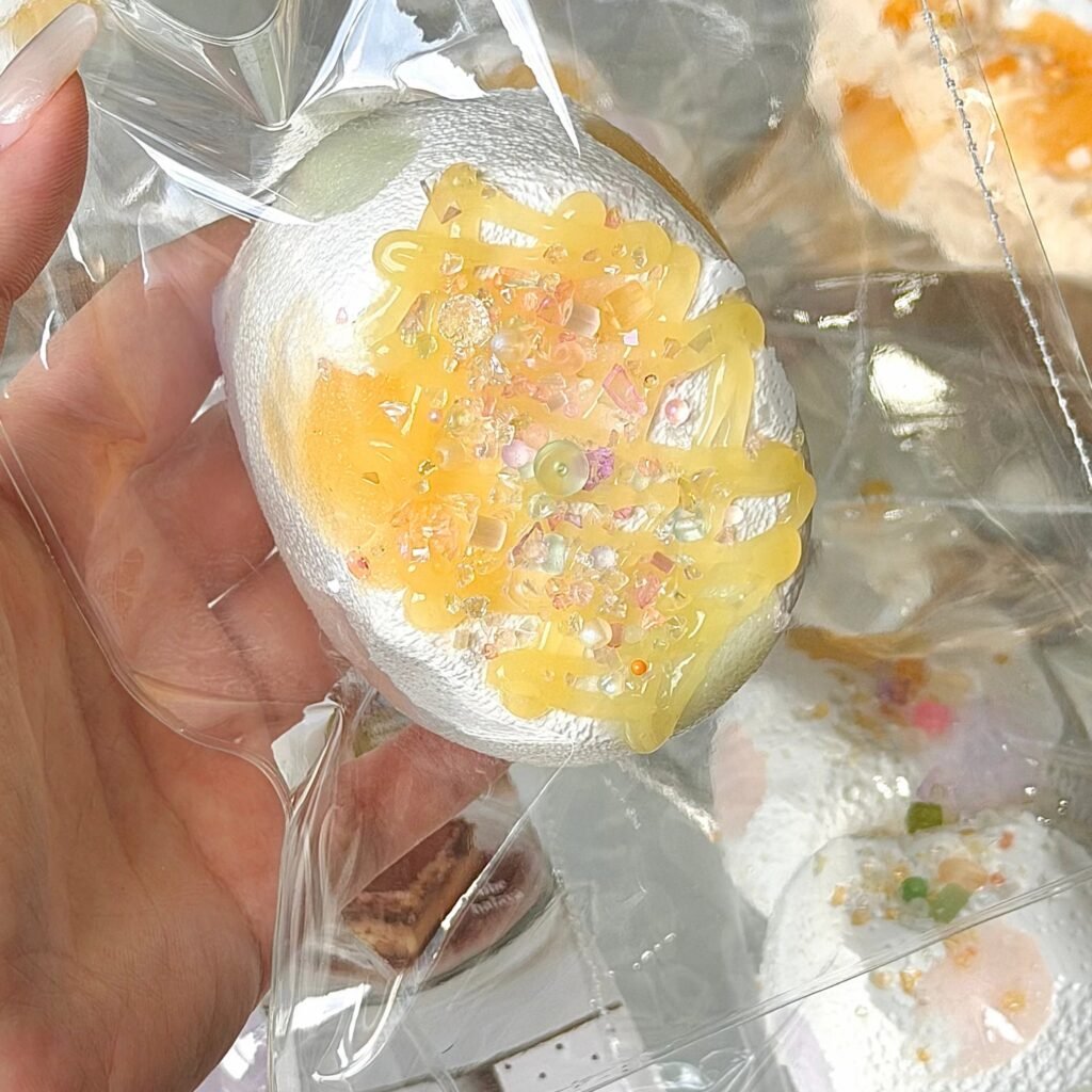 149101 DuozaiNN Pineapple Jam Small Senbei (Sticky Clay Texture Series) / 多仔捏捏 菠萝果酱小仙贝（黏糊泥触感系列）