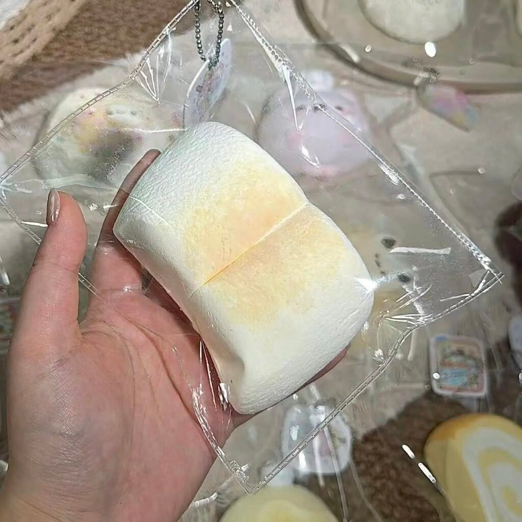 147028 Daxiaojie Handcraft Marshmallow Duo - Powder Coated (Rich Cream Clay Texture Series) / 大小姐家手作馆 二连棉花糖(裹粉)(醇奶油泥触感系列)