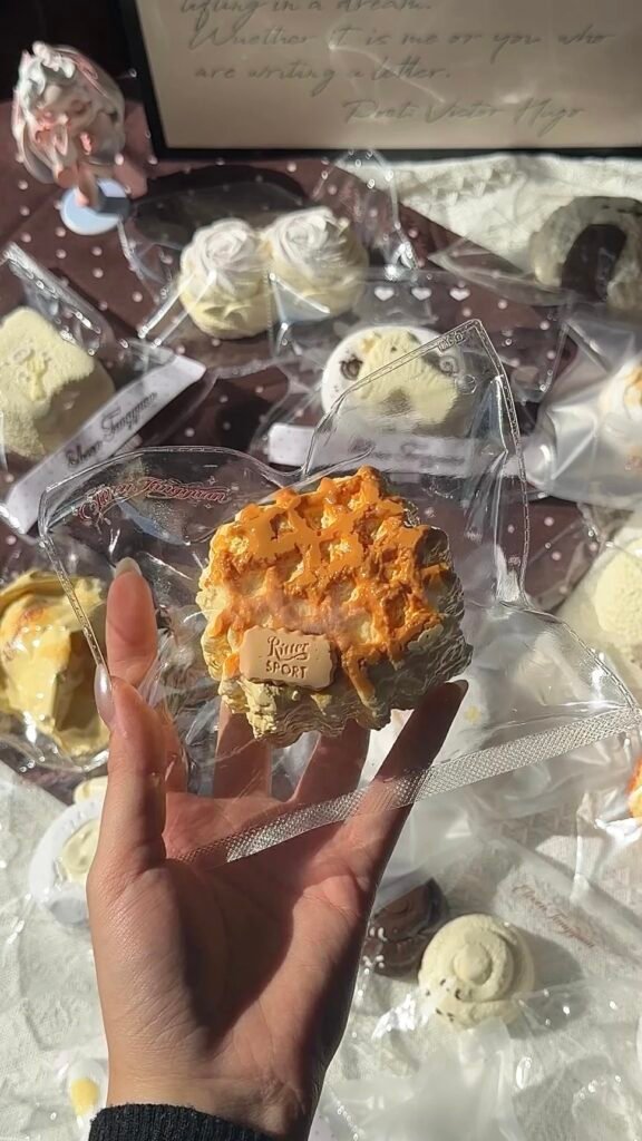 544001 Eleven Tangyuan Waffle (Dry Cream Texture Series) / 十一只汤圆 华夫饼（干奶油触感系列）