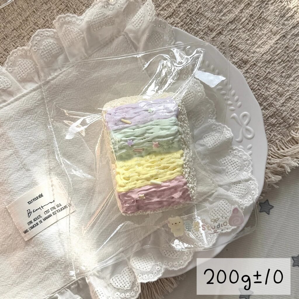 210013 Egg Roll Queen Squishy Rainbow Duo / 蛋卷女王 彩虹二连