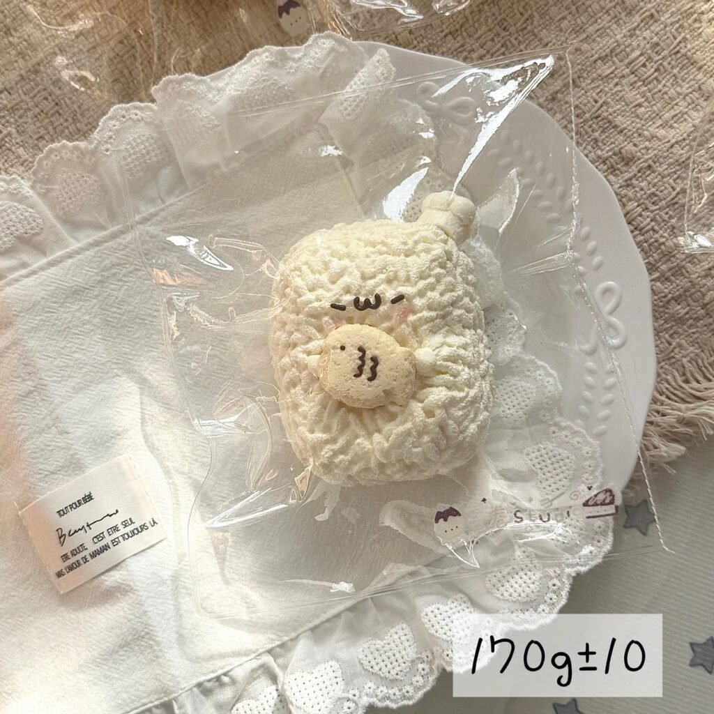 210014 Egg Roll Queen Squishy Fish Cake Hand-Pressed Rice Ball / 蛋卷女王 鱼饼手握