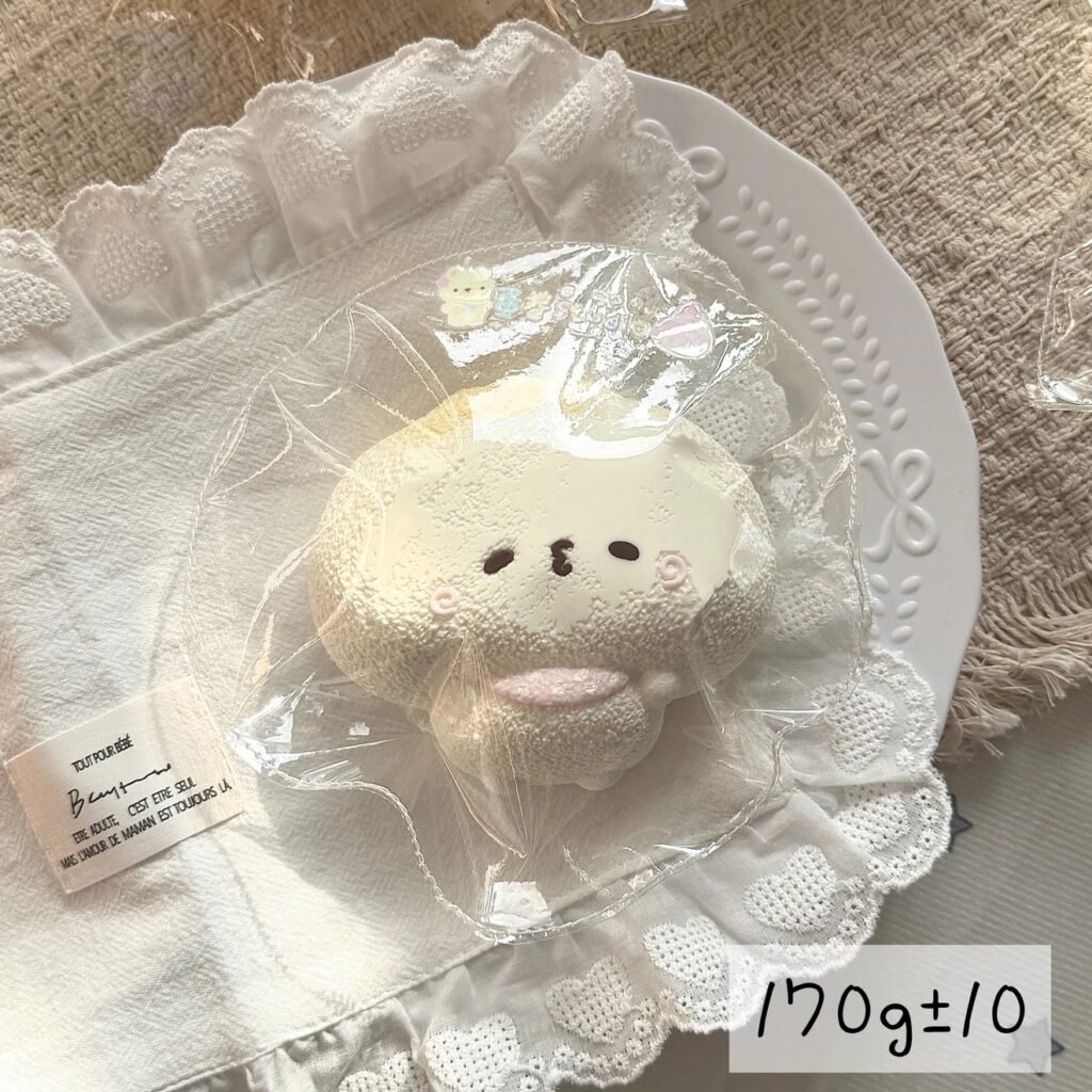 210019 Egg Roll Queen Squishy Baked Bun / 蛋卷女王 烤包子