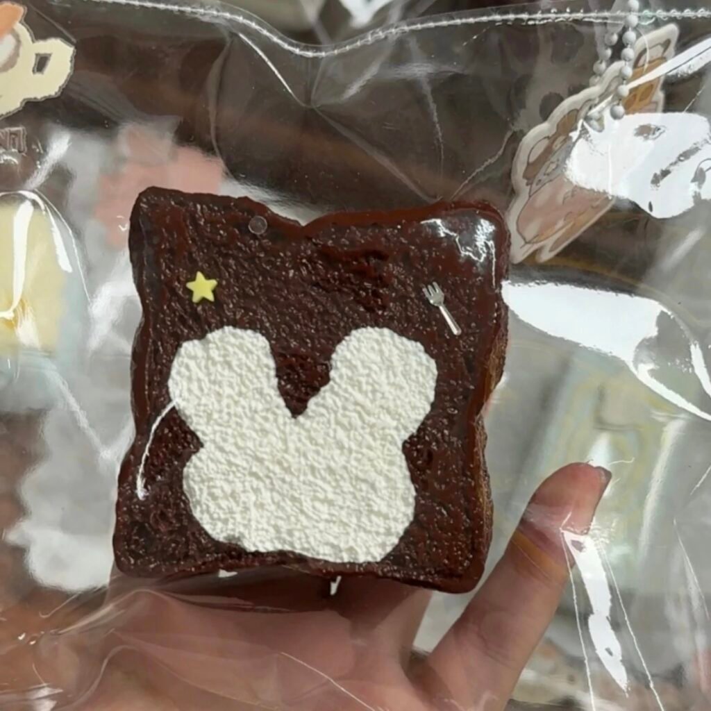 85023 Flying 7 Bunny Bread (Mochi Cream Texture Series) / 飞行7 兔子面包(糯奶油触感系列)
