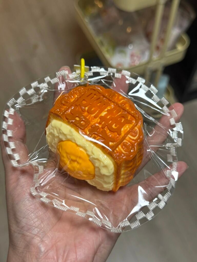 154035 GengGe Studio Egg Yolk Mooncake (Thick Cream Clay Texture Series) / GengGe Studio 蛋黄月饼(厚奶油泥触感系列)